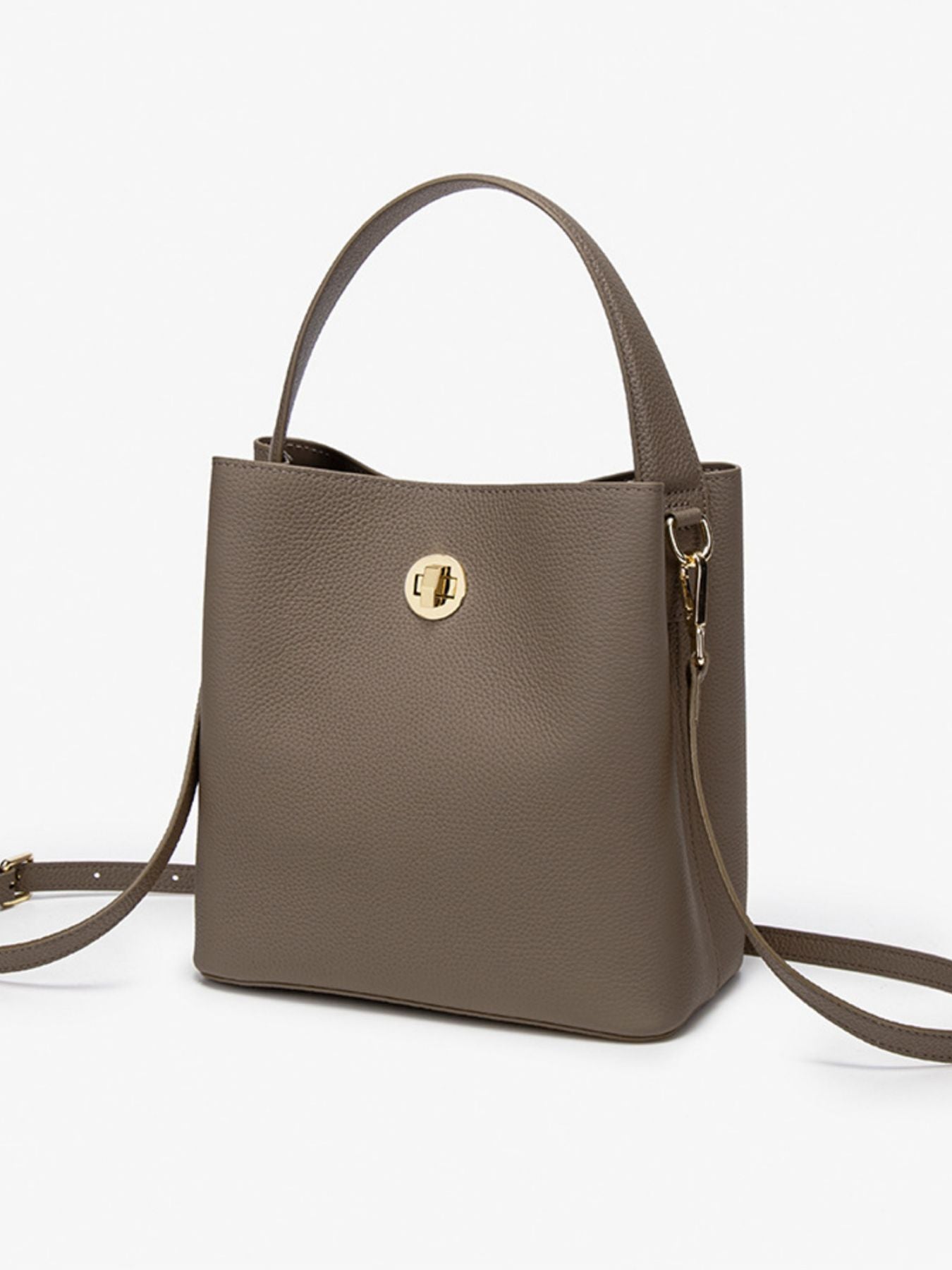 8c8e5f0b-2f74-4b47-942d-52e244f163f7-Max